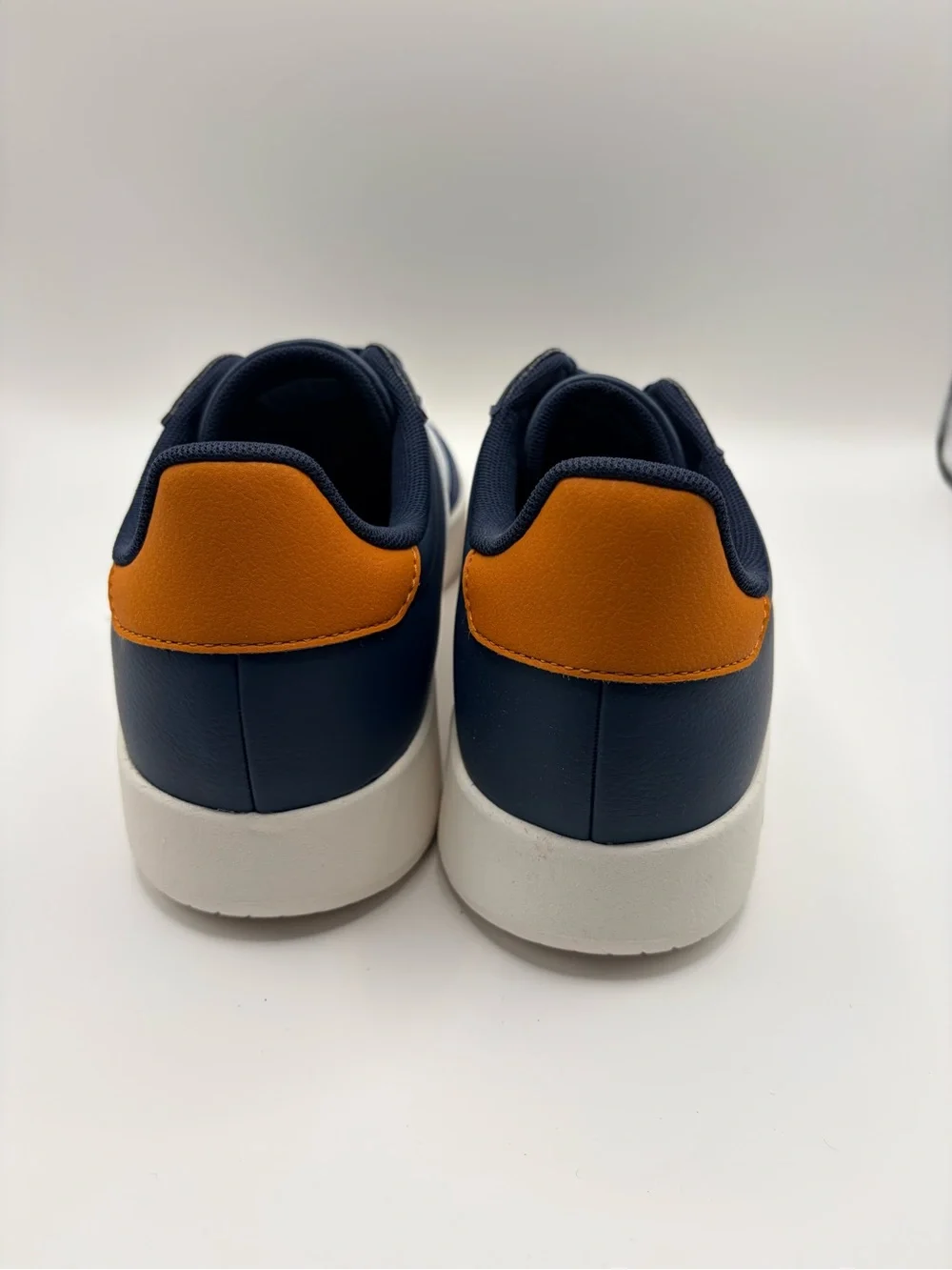 adidas Barreda Men’s Navy & White Low-Top Sneakers